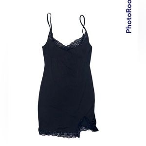 Slip lace mini dress black W/ split